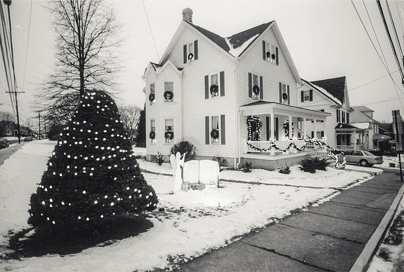 42 East Main Street - Walker House-2