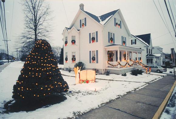 42 East Main Street - Walker House
