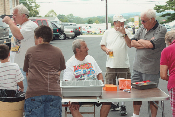 YCRC Club Picnic YCRC Clubhouse 2010 (5)