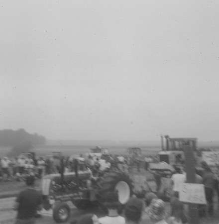 Tractor Pull on Ryer Farm August 1975 (3)-2
