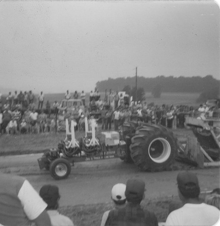 Tractor Pull on Ryer Farm August 1975-2