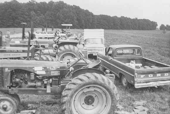 Plowing Contest (5)