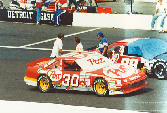 #30 Michael Waltrip