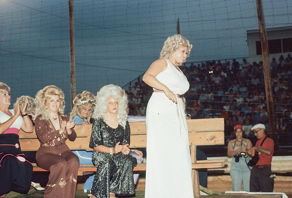 Dolly Parton Contest at Williams Grove-4