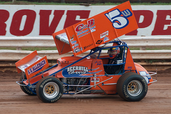#5W Lucas Wolfe