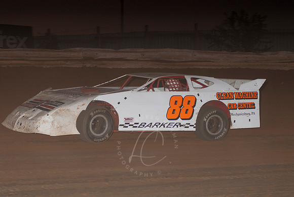 #88 Barker