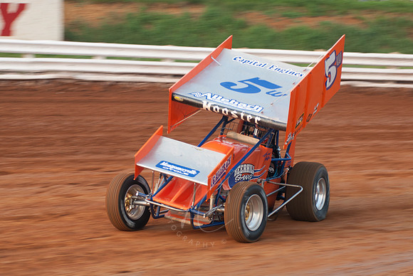 #5W Lucas Wolfe