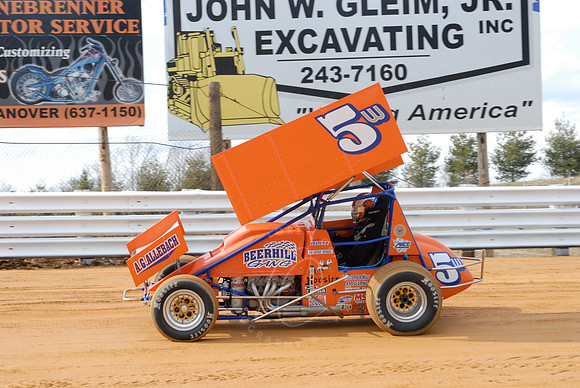 #5W Lucas Wolfe