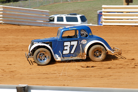 #37 Brian Weitzel