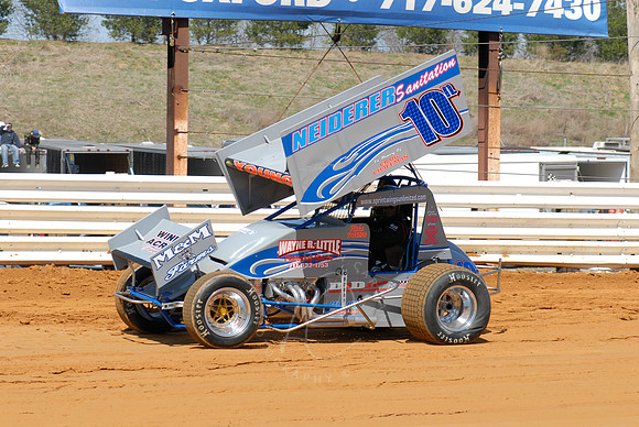 #10n Niki Young