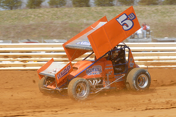 #5W Lucas Wolfe