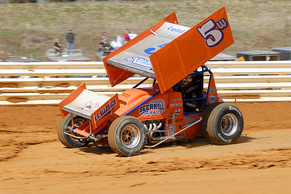 #5W Lucas Wolfe