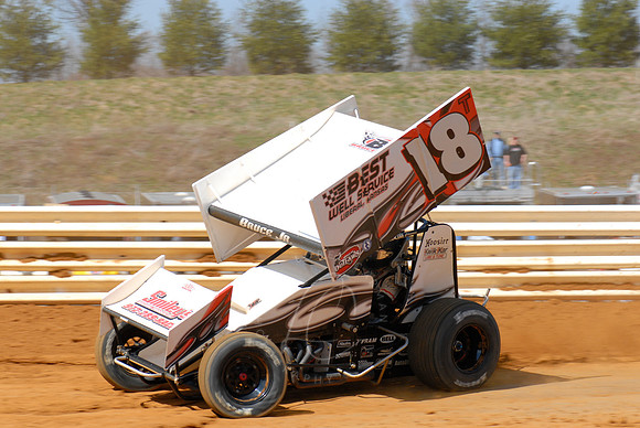 #18 Tony Bruce Jr.