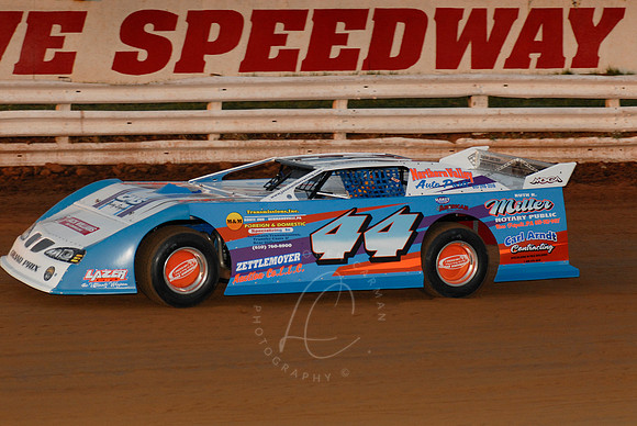 #44 Jason Miller