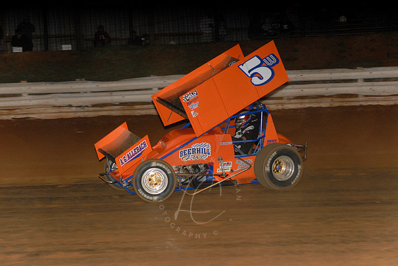 #5W Lucas Wolfe