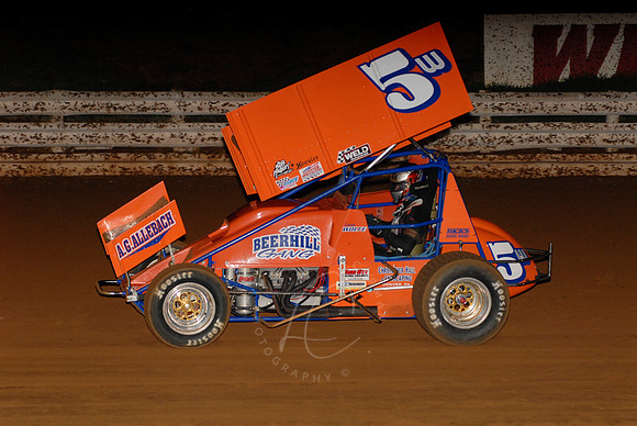 #5W Lucas Wolfe