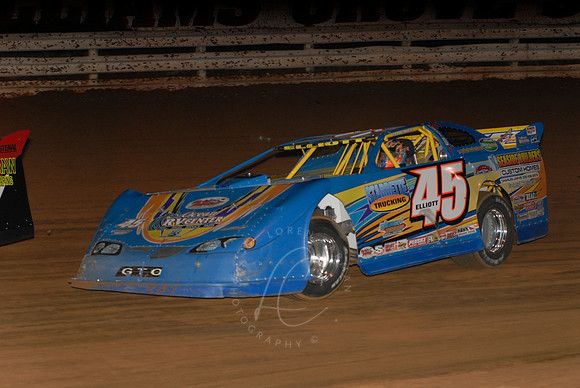 #45 Elliot