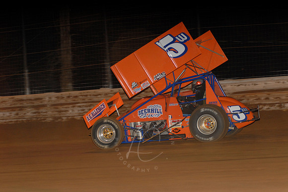 #5W Lucas Wolfe