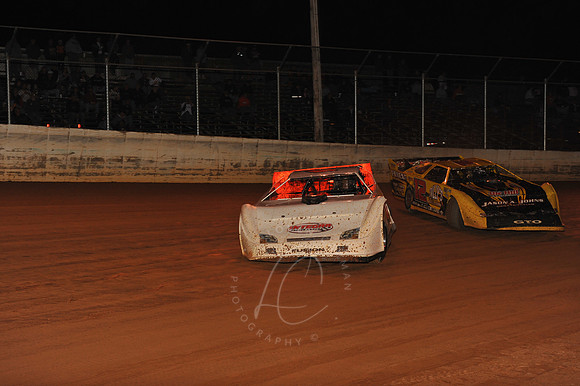 _HAG_10-24-09_LC-182