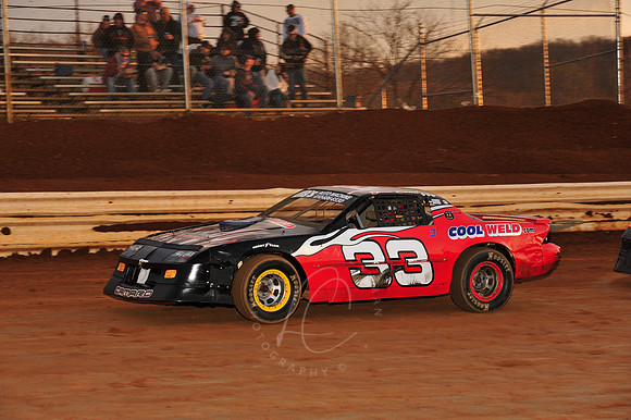 _LIN_4-11-09_LC-184