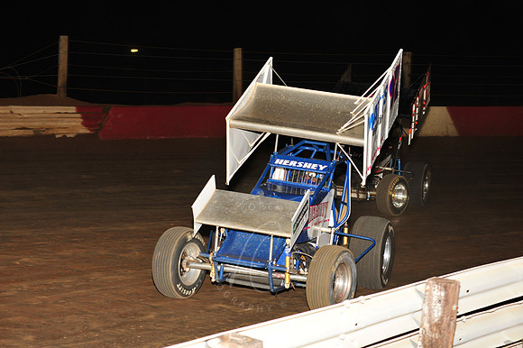 _LIN_4-11-09_LC-300