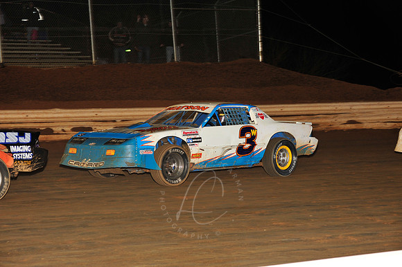 _LIN_4-11-09_LC-348