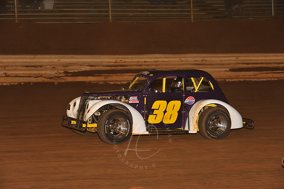 _LIN_4-18-09_LC-279