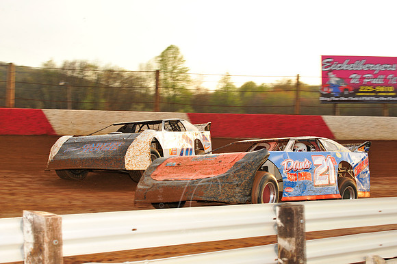 _LIN_4-25-09_LC-31