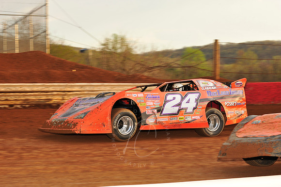 _LIN_4-25-09_LC-33