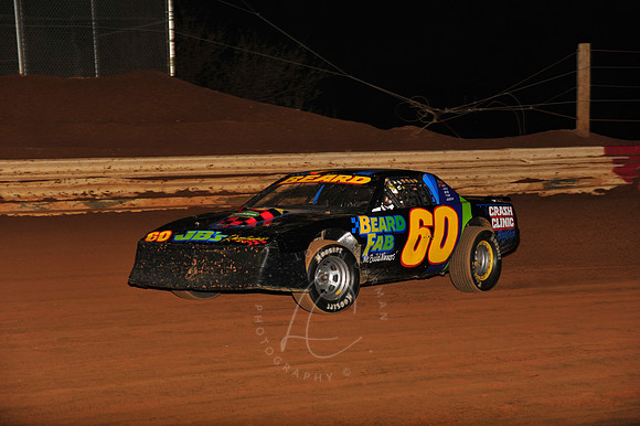 _LIN_5-2-09_LC-235