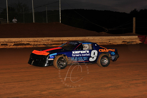 _LIN_5-9-09_LC-143