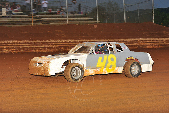 _LIN_5-16-09_LC-157