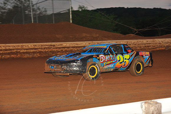 _LIN_5-23-09_LC-114