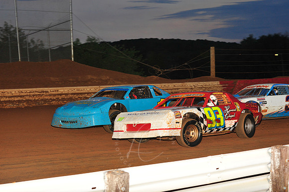 _LIN_5-23-09_LC-127