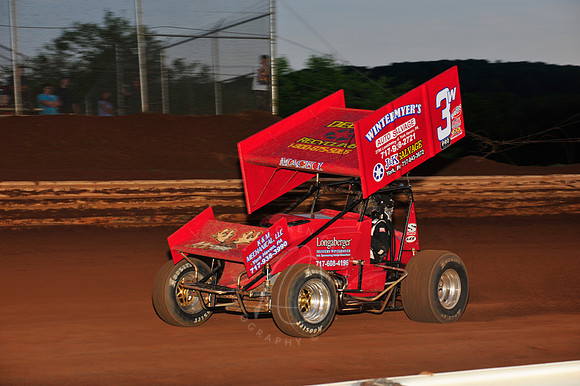 _LIN_6-6-09_LC-147