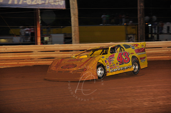 _LIN_6-10-09_LC-136