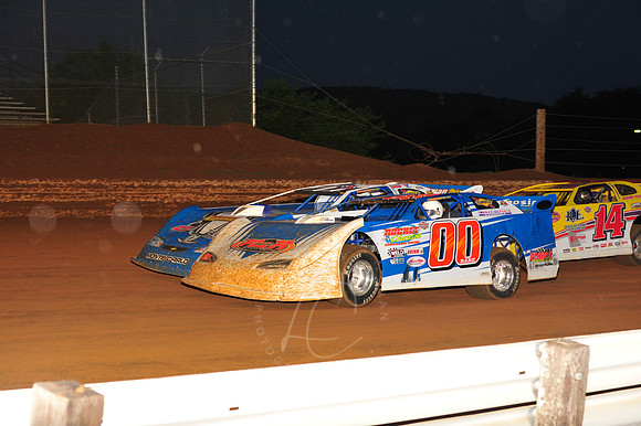 _LIN_6-10-09_LC-137