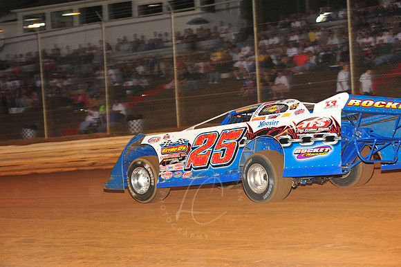 _LIN_6-10-09_LC-148