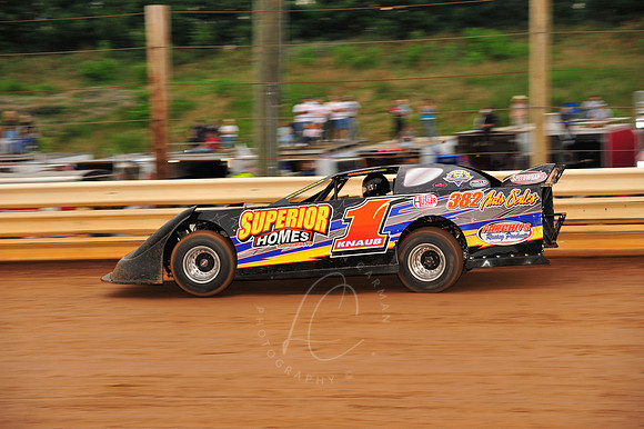 _LIN_7-4-09_LC-64