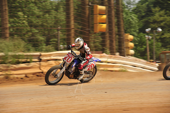 _SUS_5-31-09_LC-320