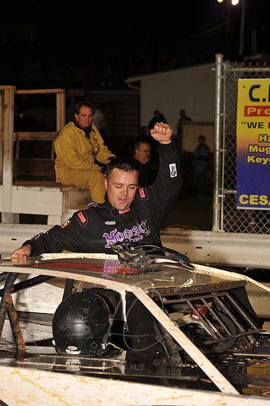 _WIL_10-9-09_LC-137