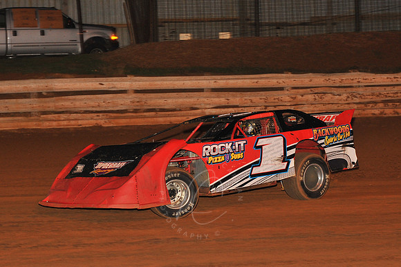 WIL_10-23-10_LLC_358LM-16