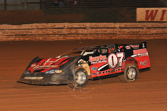 WIL_10-23-10_LLC_358LM-7