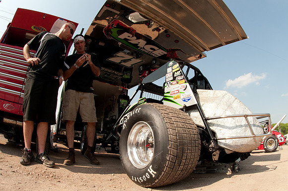 LER_5-30-11_LLC_PITS-4