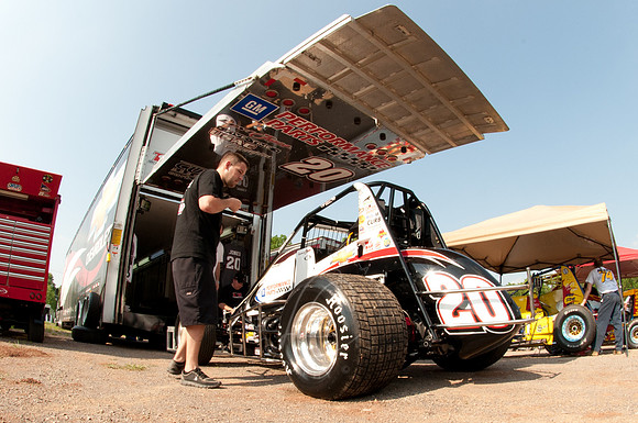 LER_5-30-11_LLC_PITS-12