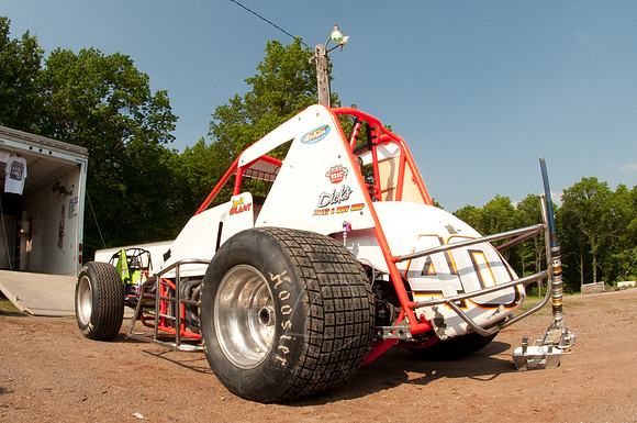 LER_5-30-11_LLC_PITS-14