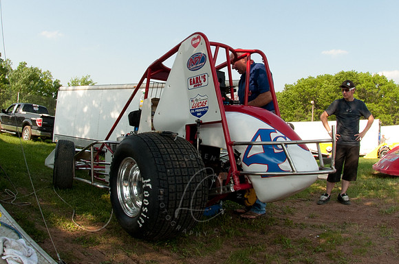 LER_5-30-11_LLC_PITS-20