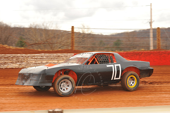 LIN_3-5-11_LLC_THU-3