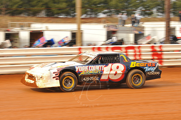 LIN_3-5-11_LLC_THU-25