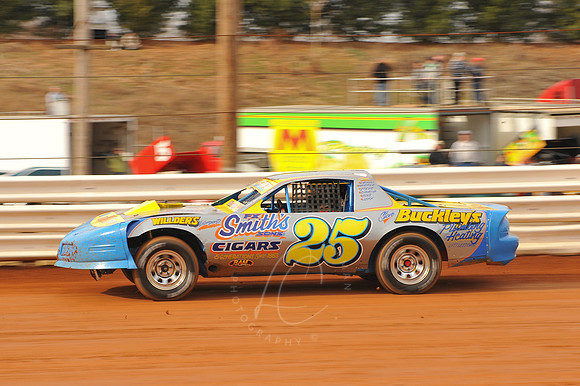 LIN_3-5-11_LLC_THU-27